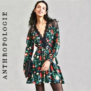 NWT Anthropologie Lacy V-Neck Mini Dress Black Floral Size 0